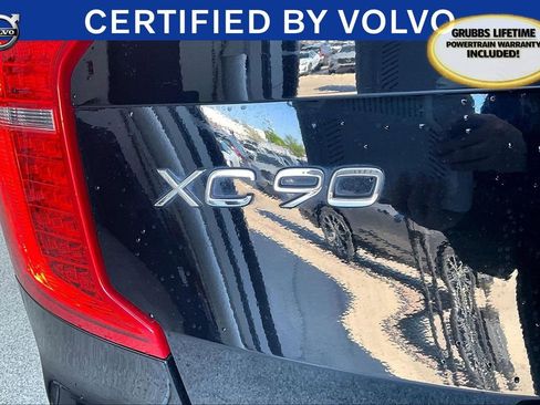 Used 2023 Volvo XC90 B6 Plus image 42