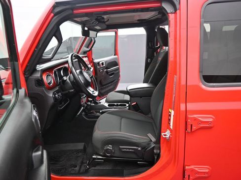 Used 2021 Jeep Wrangler Unlimited Rubicon AWD/4WD image 10