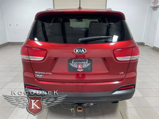 Used 2016 Kia Sorento LX AWD/4WD image 5