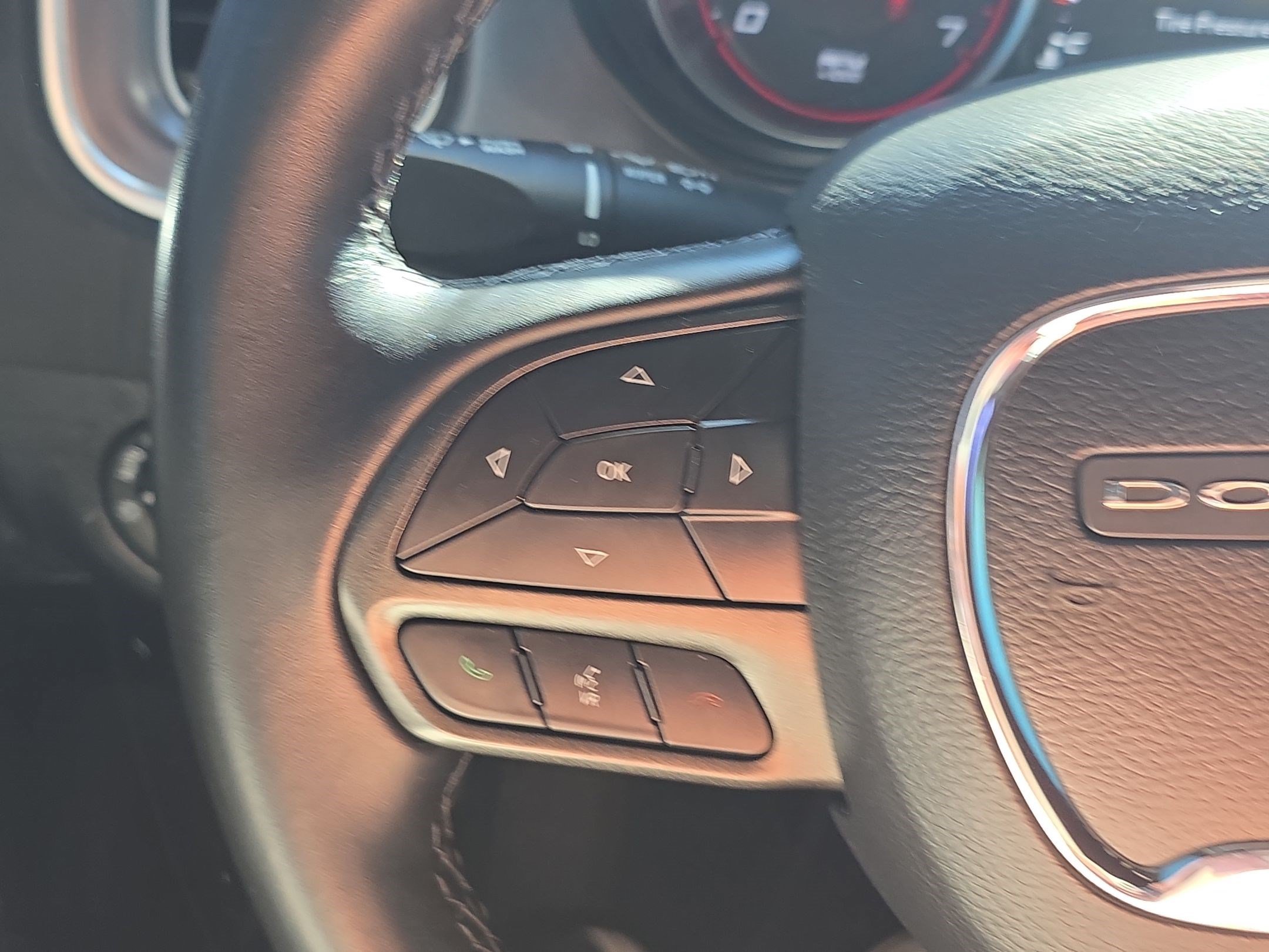 Used 2020 Dodge Charger SXT RWD image 19
