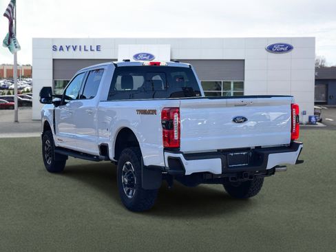 Used 2023 Ford F350 Lariat w/ Lariat Ultimate Package image 4
