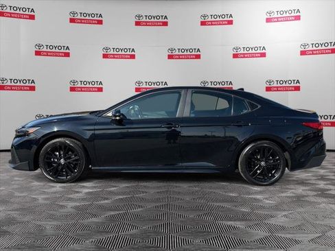 Certified 2025 Toyota Camry SE FWD image 6