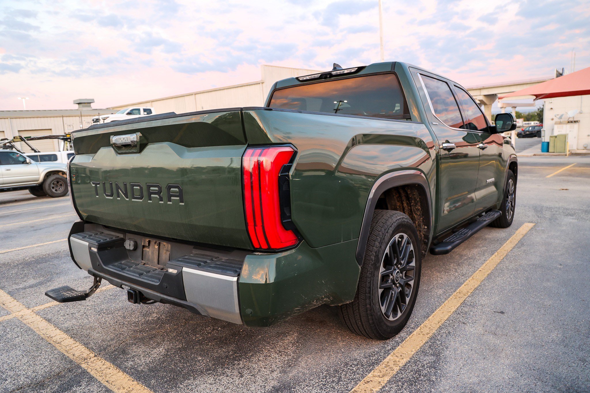 Used 2022 Toyota Tundra Limited RWD image 8