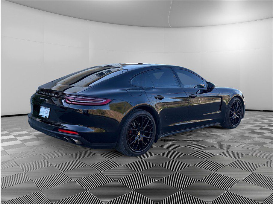 Used 2018 Porsche Panamera 4S AWD/4WD image 5