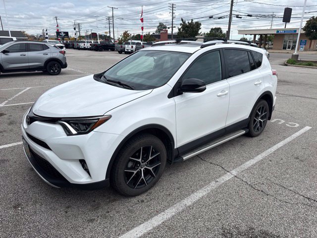 Used 2016 Toyota RAV4 SE AWD/4WD image 3