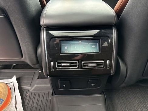 Used 2020 Lincoln Aviator Reserve w/ Equipment Group 201A image 28