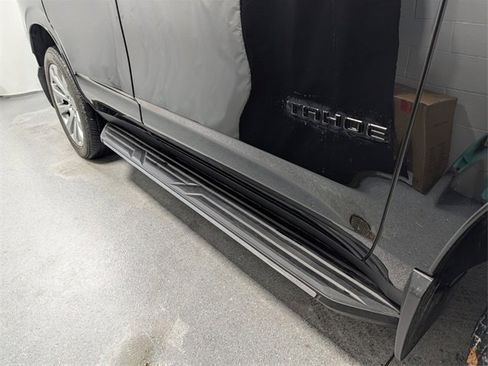 Certified 2023 Chevrolet Tahoe Premier w/ Advanced Technology Package image 3