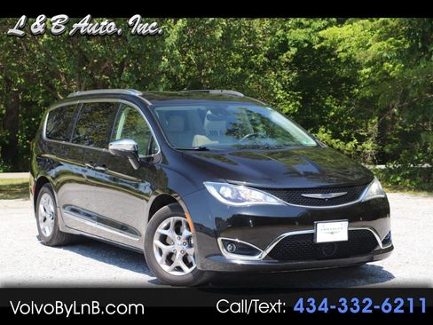Used 2019 Chrysler Pacifica Limited w/ Advanced Safetytec Group FWD image 1