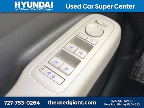 Used 2024 Hyundai Santa Fe SE FWD image 26