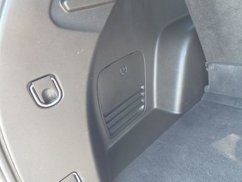 Used 2024 Buick Enclave Premium image 61