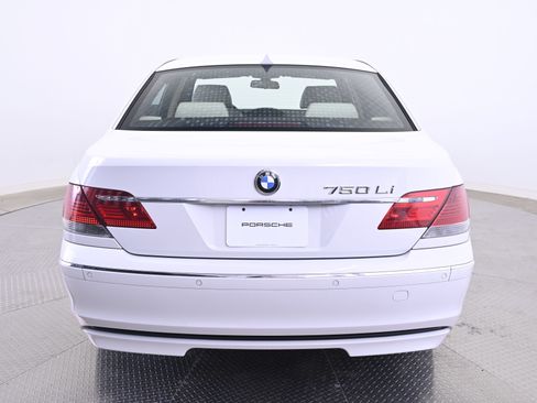 Used 2007 BMW 750Li RWD image 6