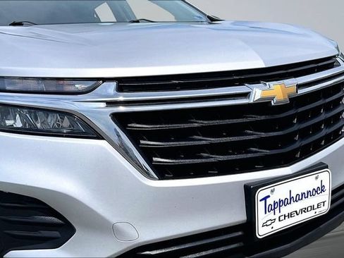 Used 2022 Chevrolet Equinox LS FWD image 28