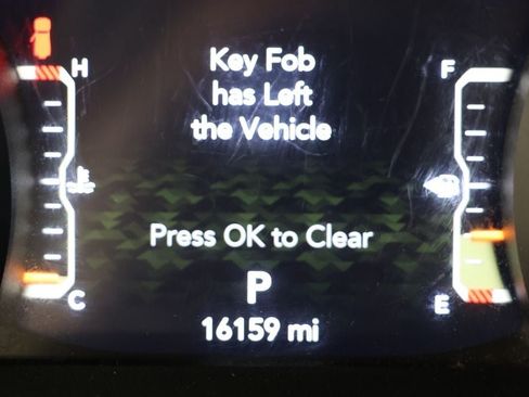 Used 2024 Jeep Wrangler Sport S image 17