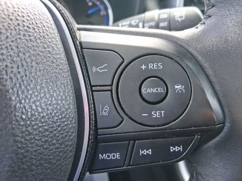 Used 2020 Toyota RAV4 Limited w/ Limited Grade Weather Package image 21