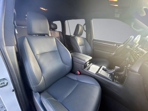 Certified 2023 Lexus GX 460 Premium AWD/4WD image 16