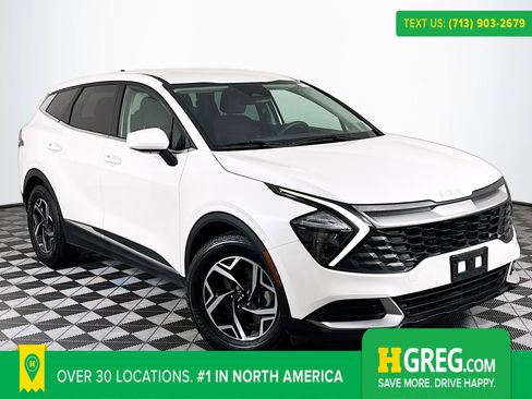 Used 2023 Kia Sportage LX image 1