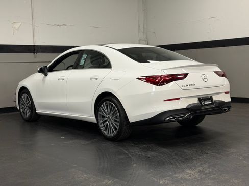 Used 2026 Mercedes-Benz CLA 250 image 10