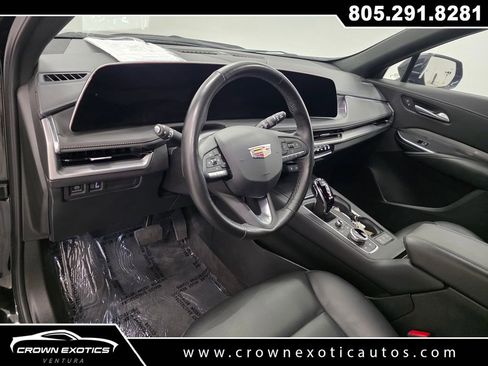 Used 2025 Cadillac XT4 Premium Luxury w/ Cold Weather Package FWD image 23