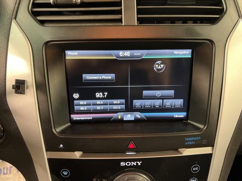 Used 2015 Ford Explorer Limited w/ Equipment Group 302A image 9