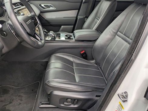 Used 2023 Land Rover Range Rover Velar R-Dynamic S image 12