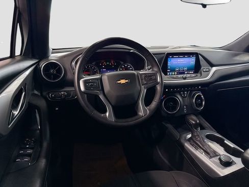 Used 2020 Chevrolet Blazer LT image 21