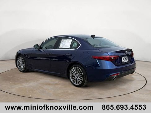 Used 2019 Alfa Romeo Giulia Ti w/ Quick Order Package 22Z Lusso image 5
