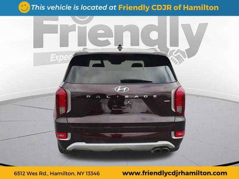 Used 2021 Hyundai Palisade Limited image 4