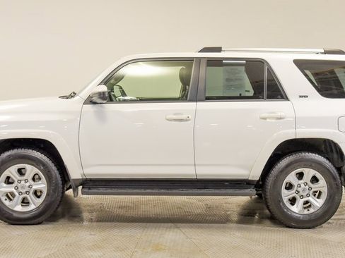 Used 2024 Toyota 4Runner SR5 image 11