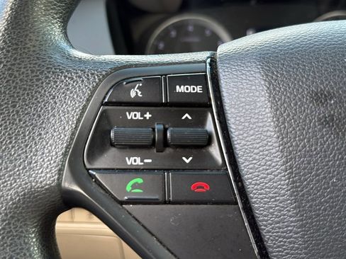 Used 2017 Hyundai Sonata Sport image 22