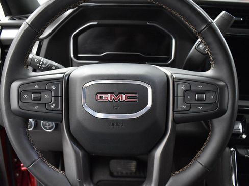 Used 2024 GMC Sierra 2500 AT4 w/ AT4 Premium Plus Package AWD/4WD image 16