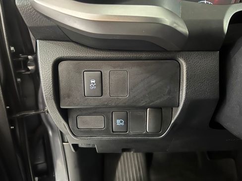 Certified 2022 Toyota Tacoma SR5 image 31