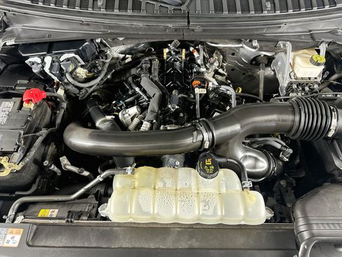 Used 2024 Ford Expedition Max XLT AWD/4WD image 34