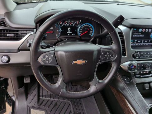 Used 2017 Chevrolet Tahoe LT image 17