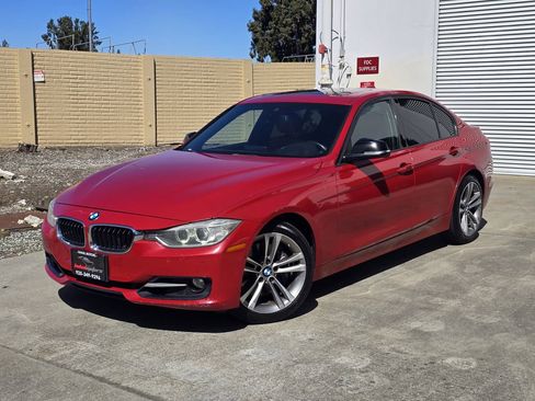 Used 2012 BMW 335i Sedan RWD image 3