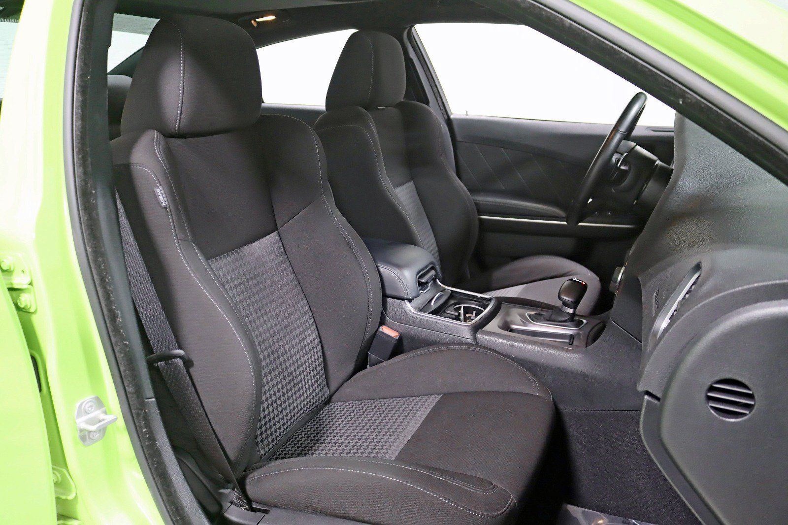 Used 2023 Dodge Charger R/T w/ Cold Weather Package RWD image 26