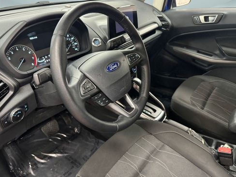 Used 2018 Ford EcoSport SE image 4