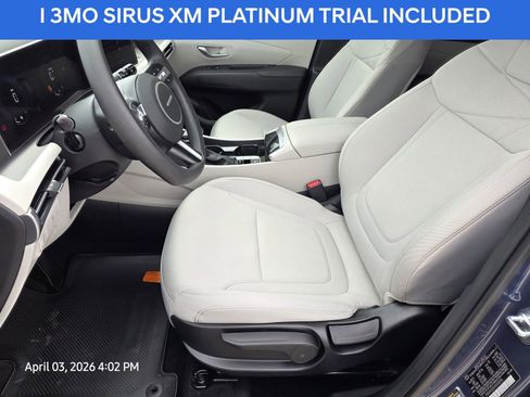 Used 2025 Hyundai Tucson SE image 13