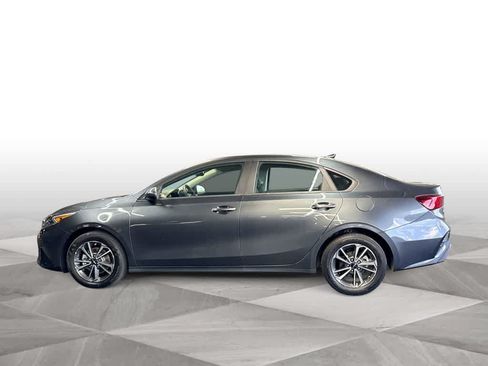 Certified 2024 Kia Forte LXS FWD image 5