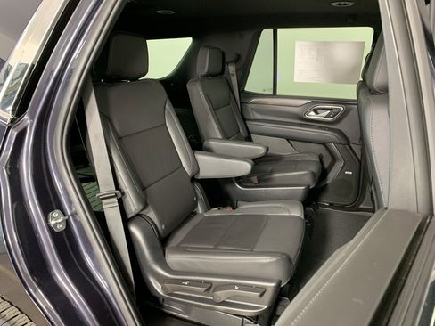 Used 2022 Chevrolet Tahoe LT w/ Luxury Package image 40