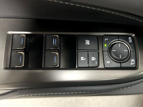 Used 2024 Lexus NX 350 AWD image 40