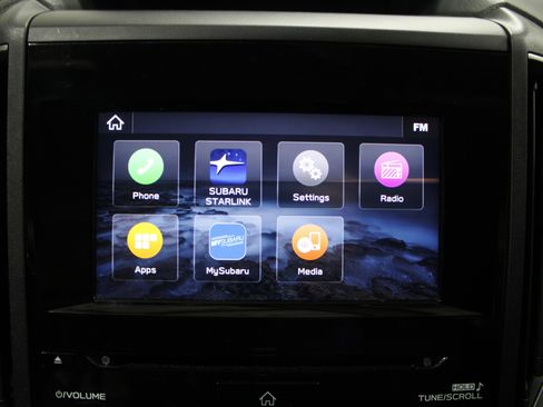 Used 2021 Subaru Crosstrek 2.0i Premium image 13