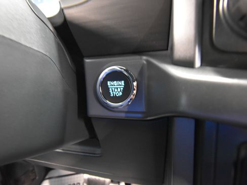 New 2026 Ford F150 XLT w/ Equipment Group 302A MID image 12