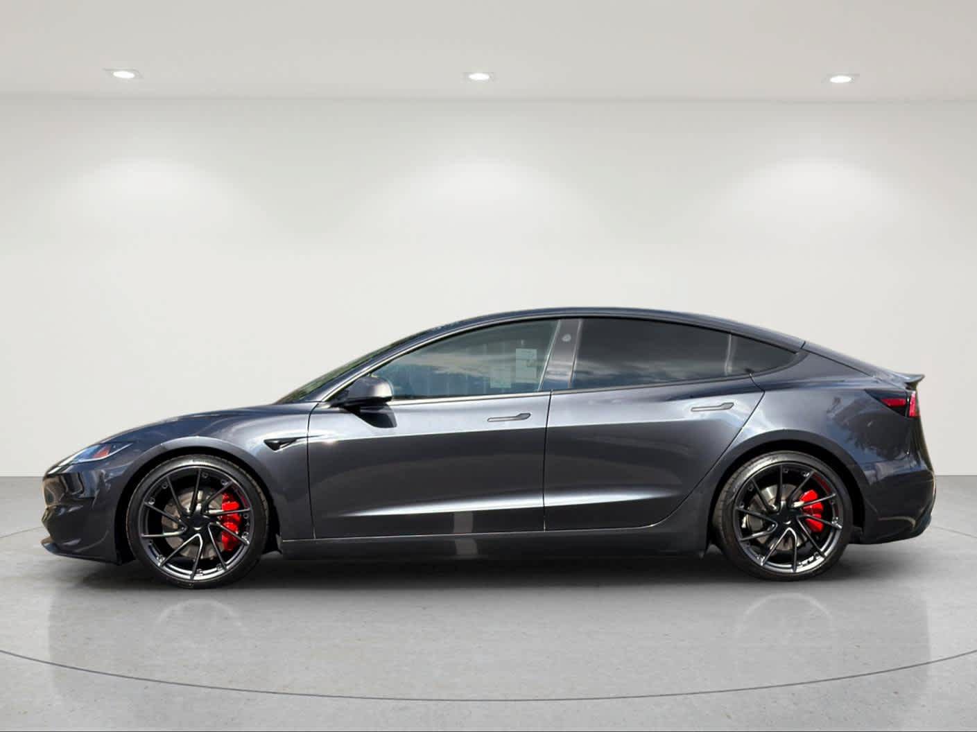 Used 2024 Tesla Model 3 Performance AWD/4WD image 2