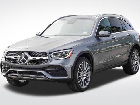 Certified 2022 Mercedes-Benz GLC 300 image 3