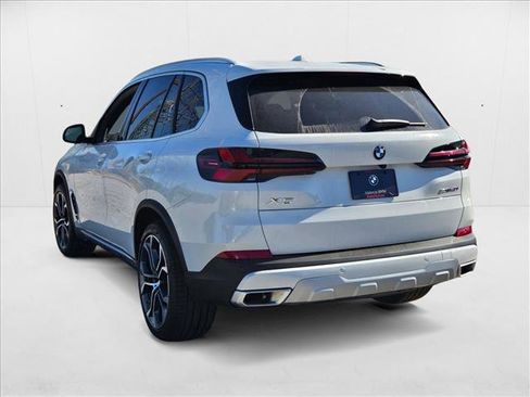 New 2026 BMW X5 sDrive40i w/ Premium Package image 8