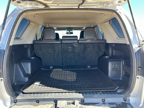 Used 2018 Toyota 4Runner SR5 Premium w/ Wilderness Package image 28