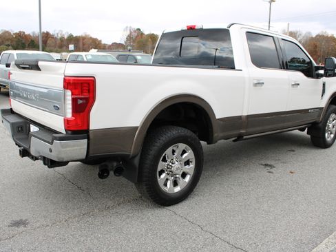 Used 2017 Ford F250 King Ranch w/ King Ranch Ultimate Package image 6