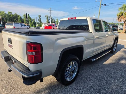 Used 2014 GMC Sierra 1500 SLE w/ SLE Value Package AWD/4WD image 5