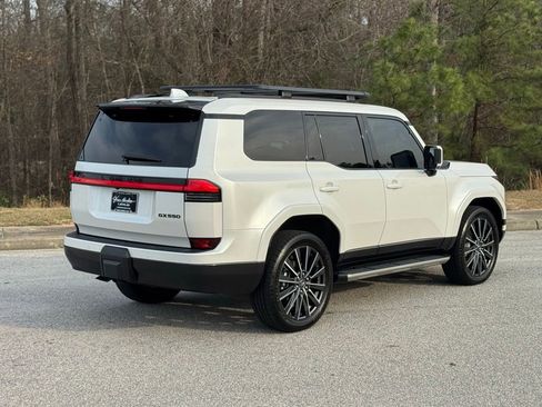 Certified 2024 Lexus GX 550 image 14