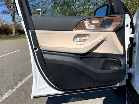 New 2026 Mercedes-Benz GLE 450 4MATIC image 14